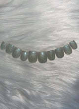 Load image into Gallery viewer, Pearlescent - Nail Me Down